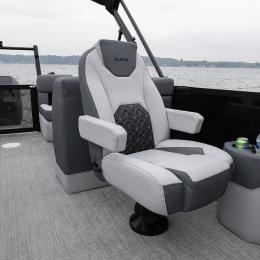 M-Model 23Q First Mate's Chair